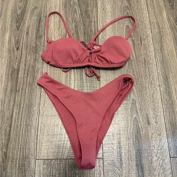 Zaful Other - Zaful Women’s Dark Red Key Hole Bandeau Bikini Size S Cheeky Bottoms